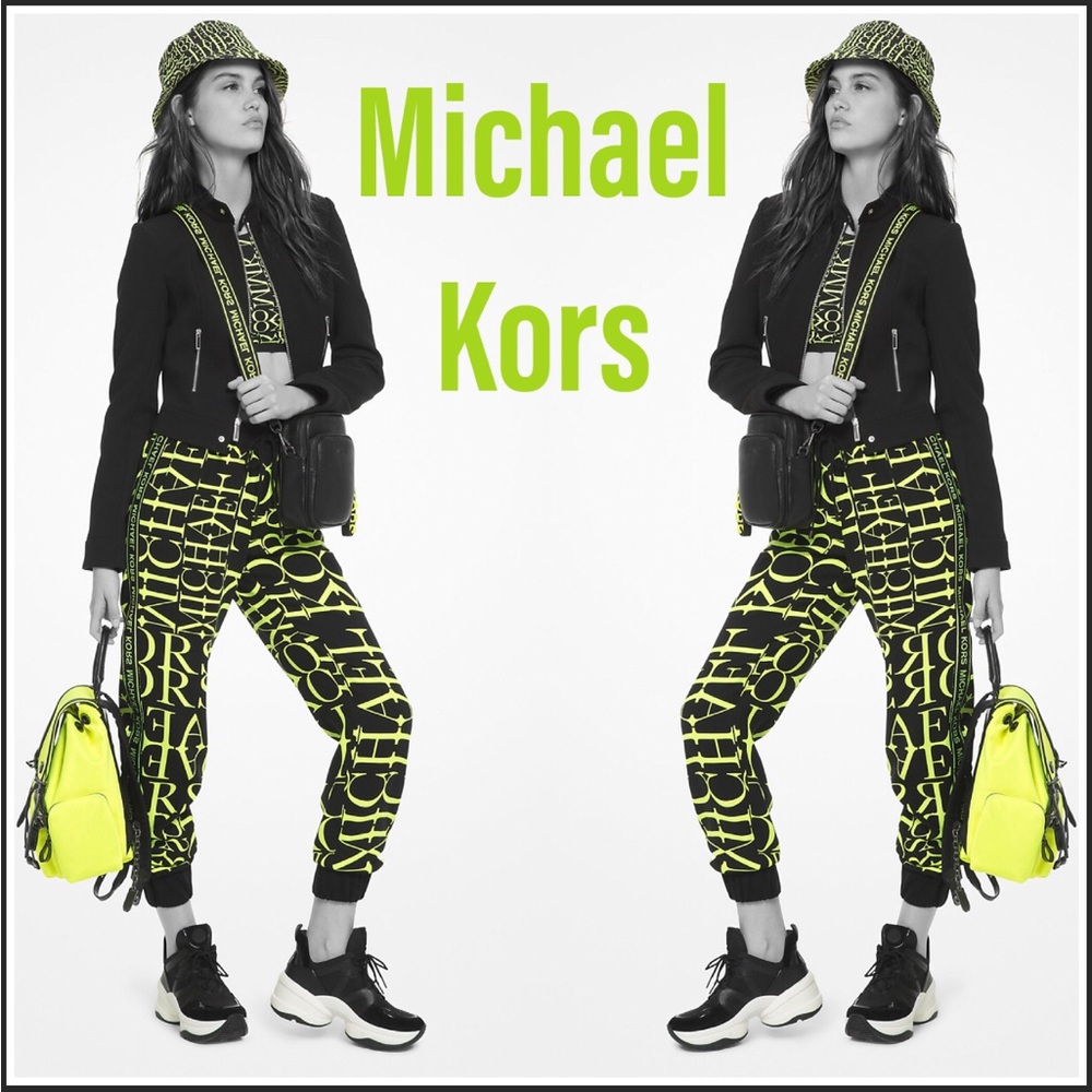Michael Kors Newsprint Logo Cady Joggers Style #MU93H67BSG